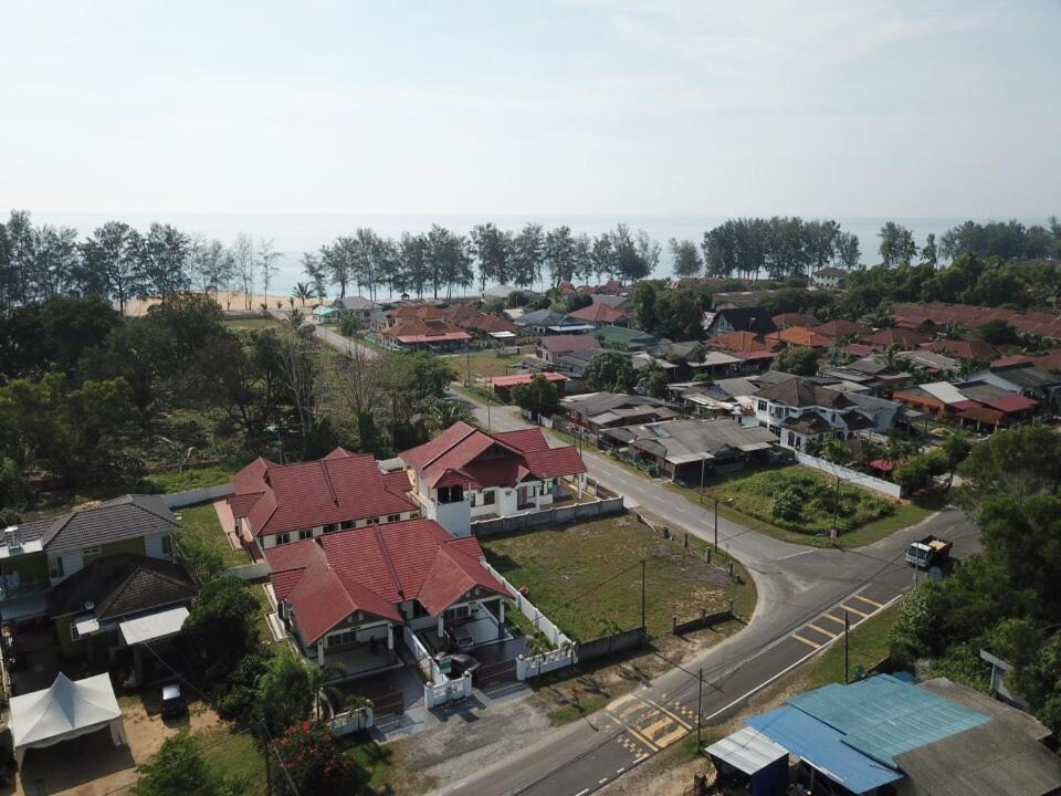 Wan'S Beach Guest House Dungun Ngoại thất bức ảnh