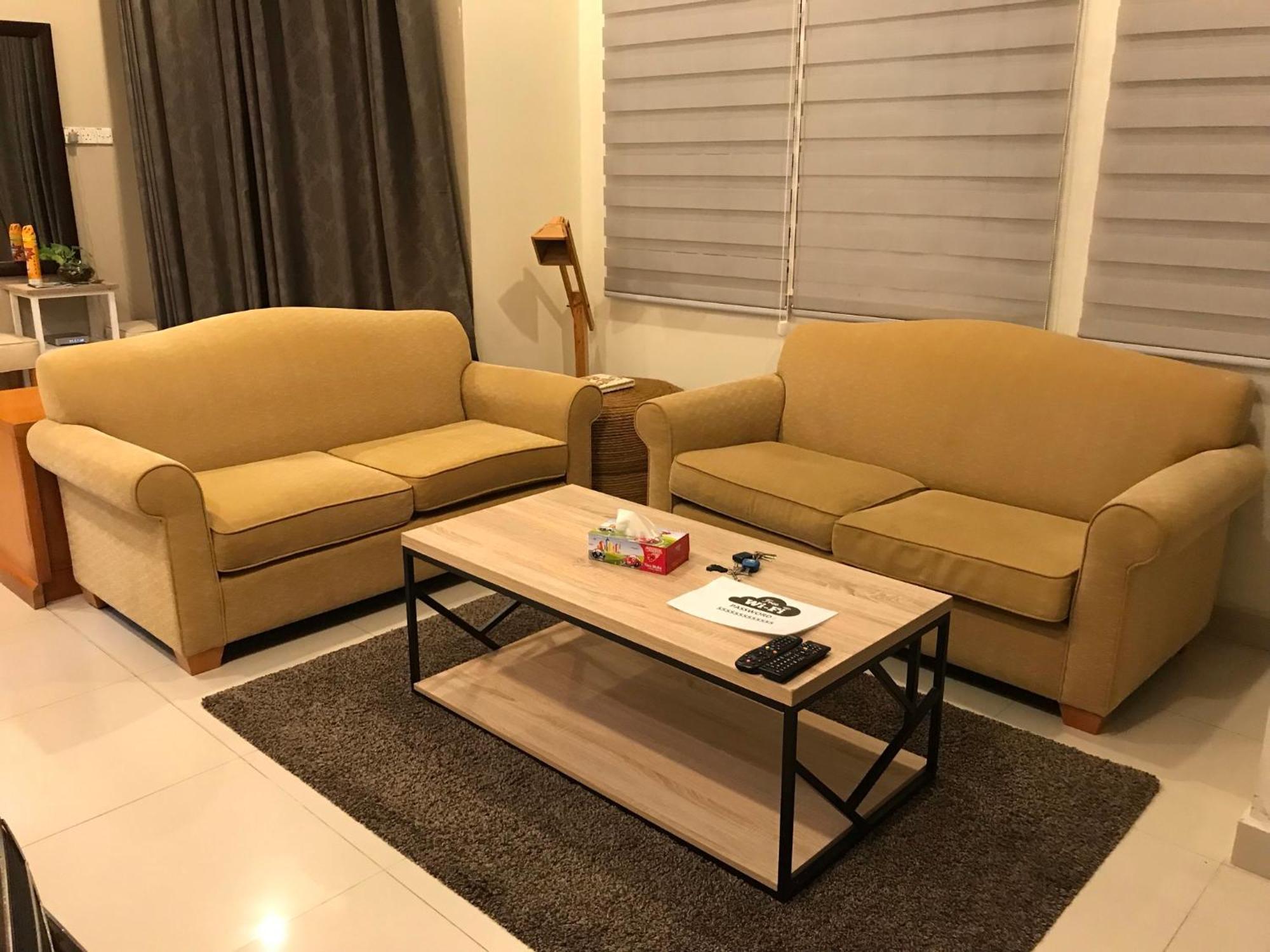 Wan'S Beach Guest House Dungun Ngoại thất bức ảnh